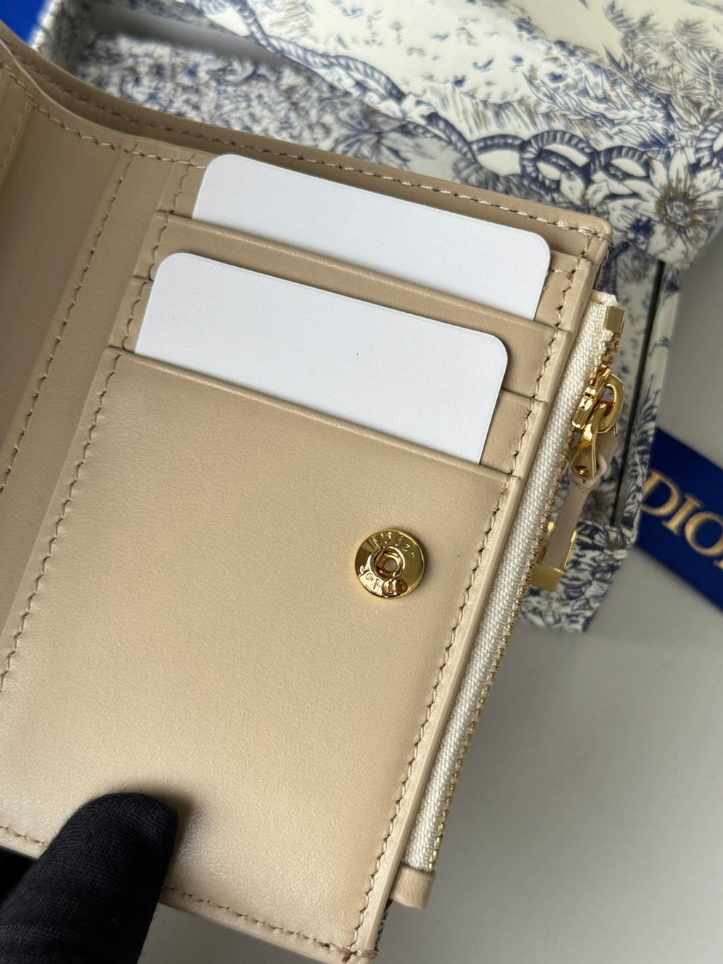 Chanel Dior 25S 30 Montaigne Dahlia Wallet 11 in Light Blue Dior Oblique Jacquard